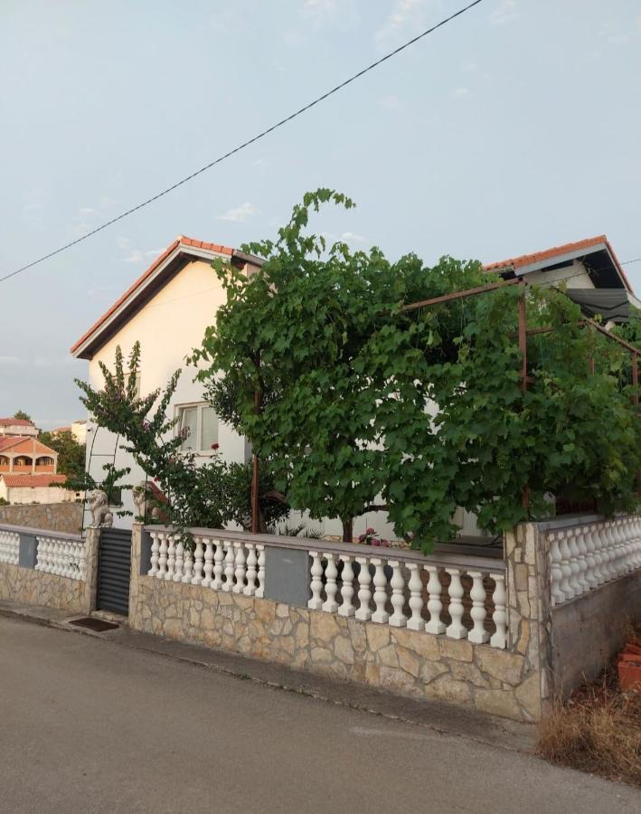 Apartamento Apartman Petar Zadar Exterior foto